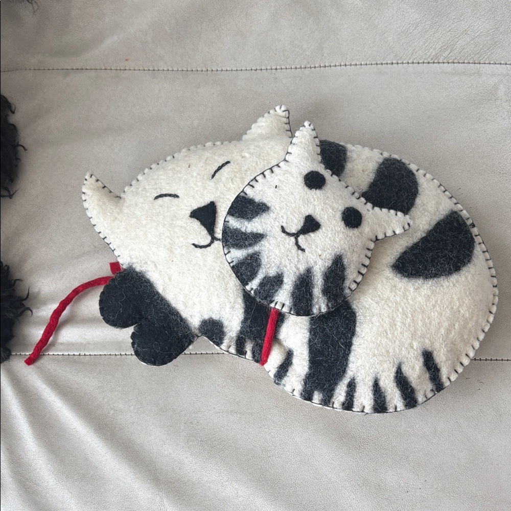 Adorable Cat Felt Pillow
